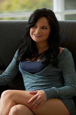 Jenna Ross 00