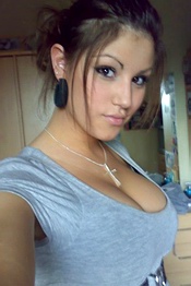 Heavy Chested Chicks