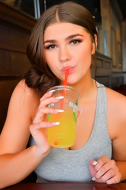 Big Titted Aria - Gorgeous Modeling