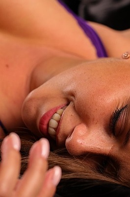 Superb Lady Lyne Showing Her Assets - 04