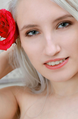 Sofia Sey Drops A Sheer Robe And Showers Her Bare Pussy With A Red Rose - 09