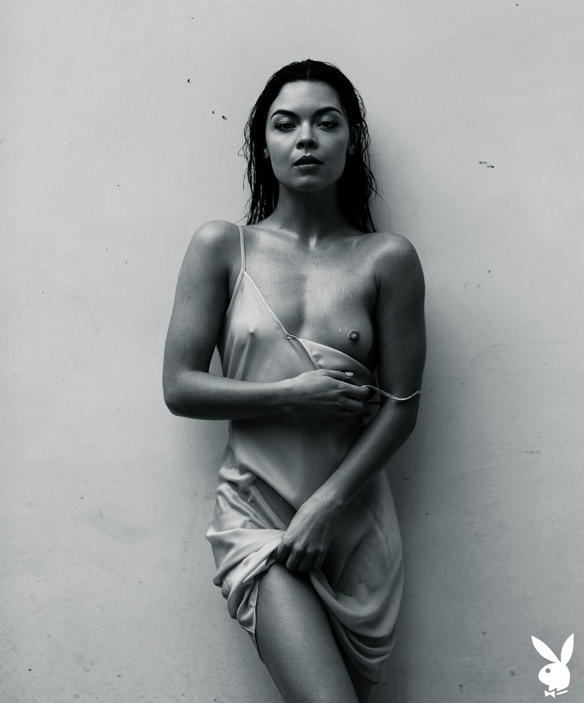 Scarlett byrne naked