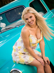 Cybergirl Shantal Monique - 03