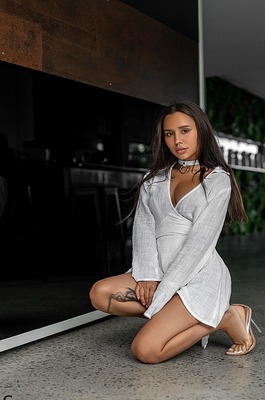 Amateur Kennedy Squirts And Swallows