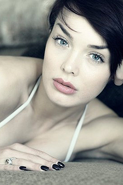 Have You Ever Hired A High-Priced Female UK Escort? What To Expect