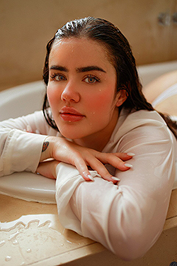 Ladaniess In Say Yes To Heaven