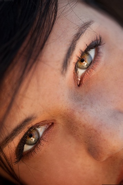 Amazing Eyed Tiffany