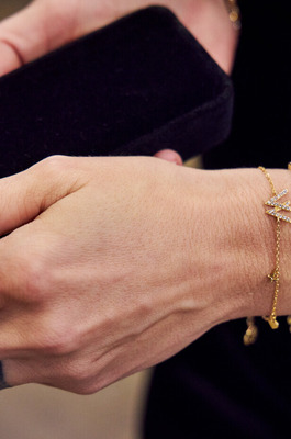 Nadia White Takes BBC While Her Husband Films And Buys Her Jewelry - 08